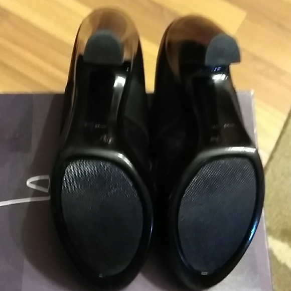 SESTO MEUCCI Made in Italy Heels - Picture 3 of 5